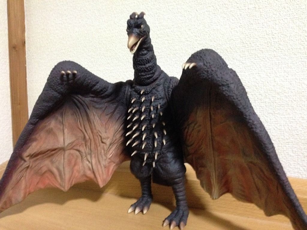 Monster Toy Spotlight #39: Rodan (Showa) - Toho Kingdom Monster Toy Spotlight #39: Rodan (Showa) - Toho Kingdom